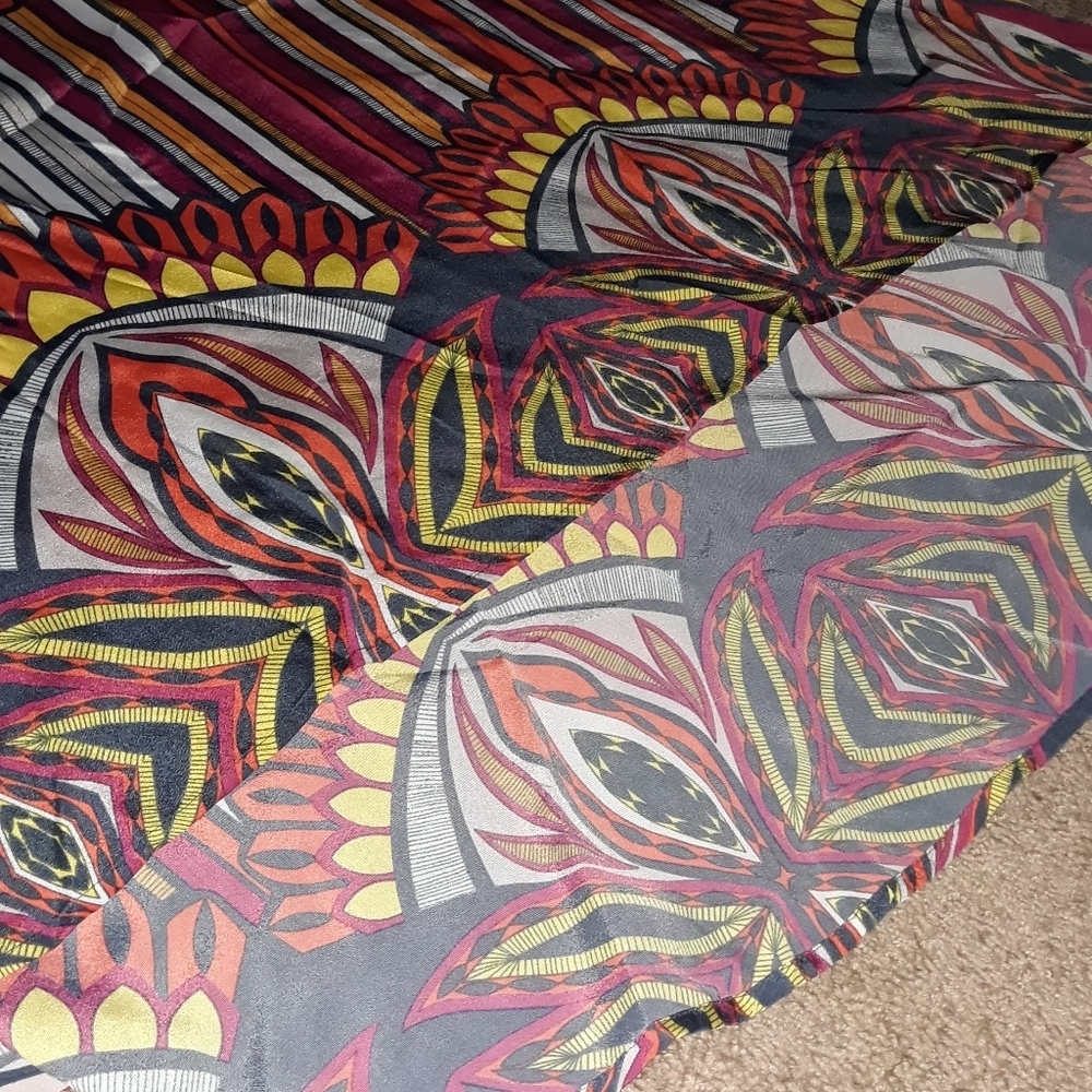 Collective Concepts Size M, Multi Color Print Hi-… - image 5